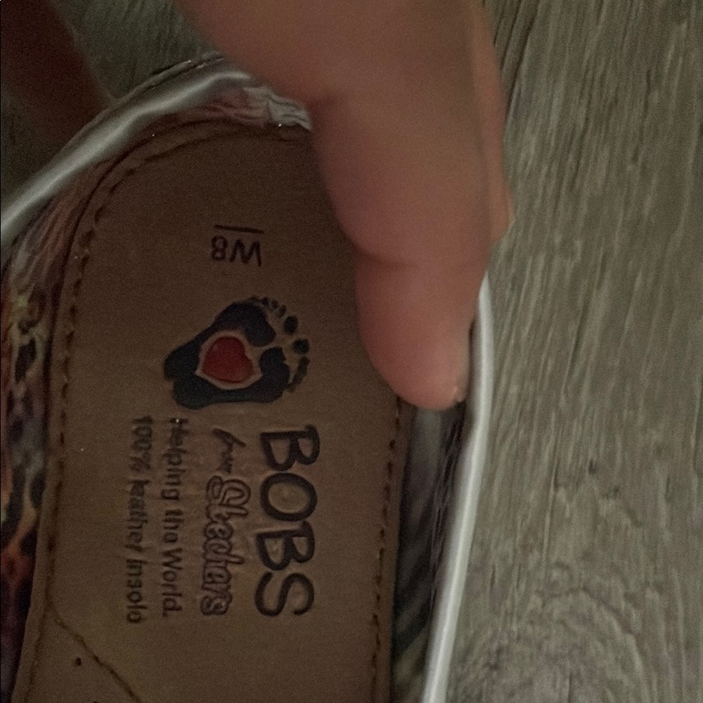 Skechers BOBS Glittery Silver Slip-Ons - Picture 3 of 6